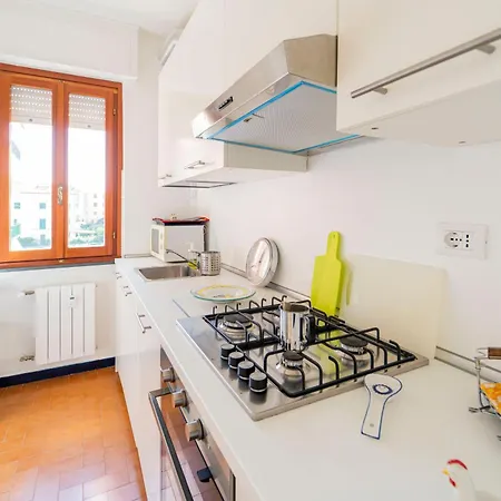194b - A Casa Di Andrea, Cavi Di 80metri Dal Mare Διαμέρισμα